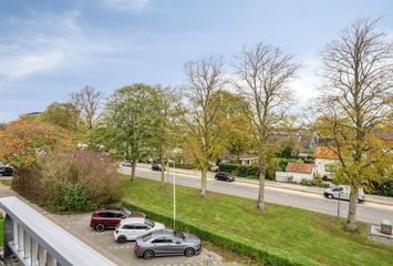 Graaf Willemlaan 100, HENDRIK-IDO-AMBACHT