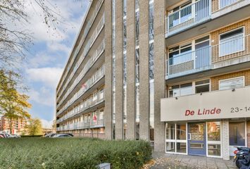 van Godewijckstraat 57, HENDRIK-IDO-AMBACHT