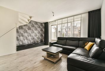 Steur 31, HENDRIK-IDO-AMBACHT