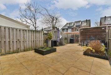 Steur 31, HENDRIK-IDO-AMBACHT