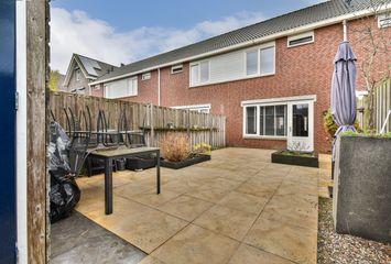 Steur 31, HENDRIK-IDO-AMBACHT