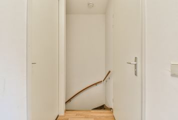 Steur 31, HENDRIK-IDO-AMBACHT