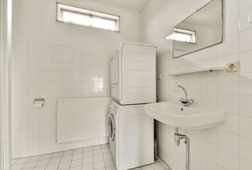 Steur 31, HENDRIK-IDO-AMBACHT