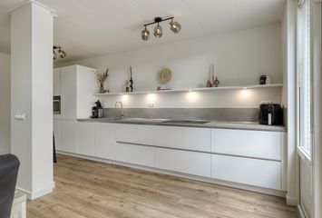 Warmoeziershof 65, HENDRIK-IDO-AMBACHT