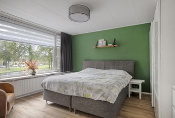 Warmoeziershof 65, HENDRIK-IDO-AMBACHT