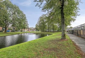 Warmoeziershof 65, HENDRIK-IDO-AMBACHT