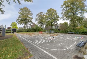 Warmoeziershof 65, HENDRIK-IDO-AMBACHT