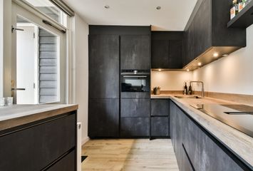 Witte de Withstraat 26, HENDRIK-IDO-AMBACHT