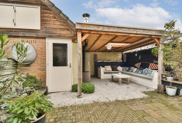 Witte de Withstraat 26, HENDRIK-IDO-AMBACHT