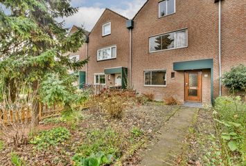 Assumburg 12, ZWIJNDRECHT