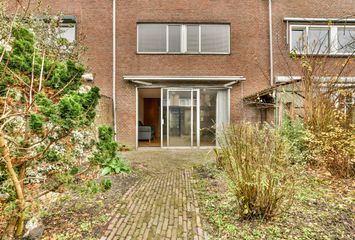 Assumburg 12, ZWIJNDRECHT