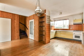 Assumburg 12, ZWIJNDRECHT