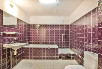 Assumburg 12, ZWIJNDRECHT