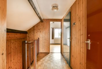 Assumburg 12, ZWIJNDRECHT