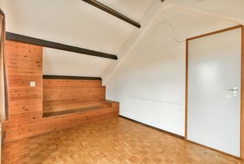 Assumburg 12, ZWIJNDRECHT