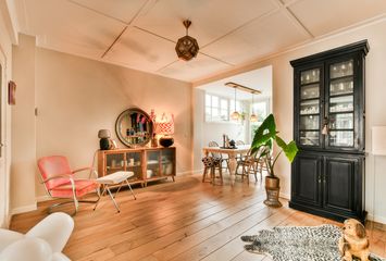 Oranjestraat 8, HENDRIK-IDO-AMBACHT