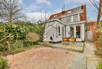 Oranjestraat 8, HENDRIK-IDO-AMBACHT