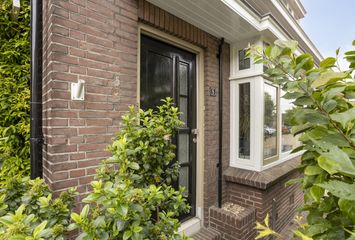 Oranjestraat 8, HENDRIK-IDO-AMBACHT