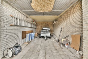 Van der Lekstraat 33, HENDRIK-IDO-AMBACHT