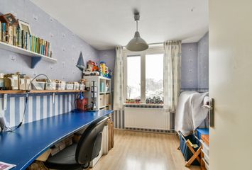 De Hil 2, HENDRIK-IDO-AMBACHT