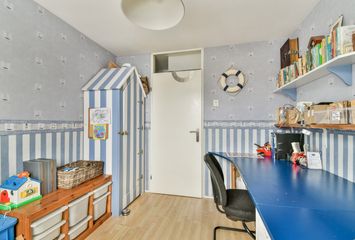 De Hil 2, HENDRIK-IDO-AMBACHT