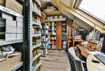 De Hil 2, HENDRIK-IDO-AMBACHT