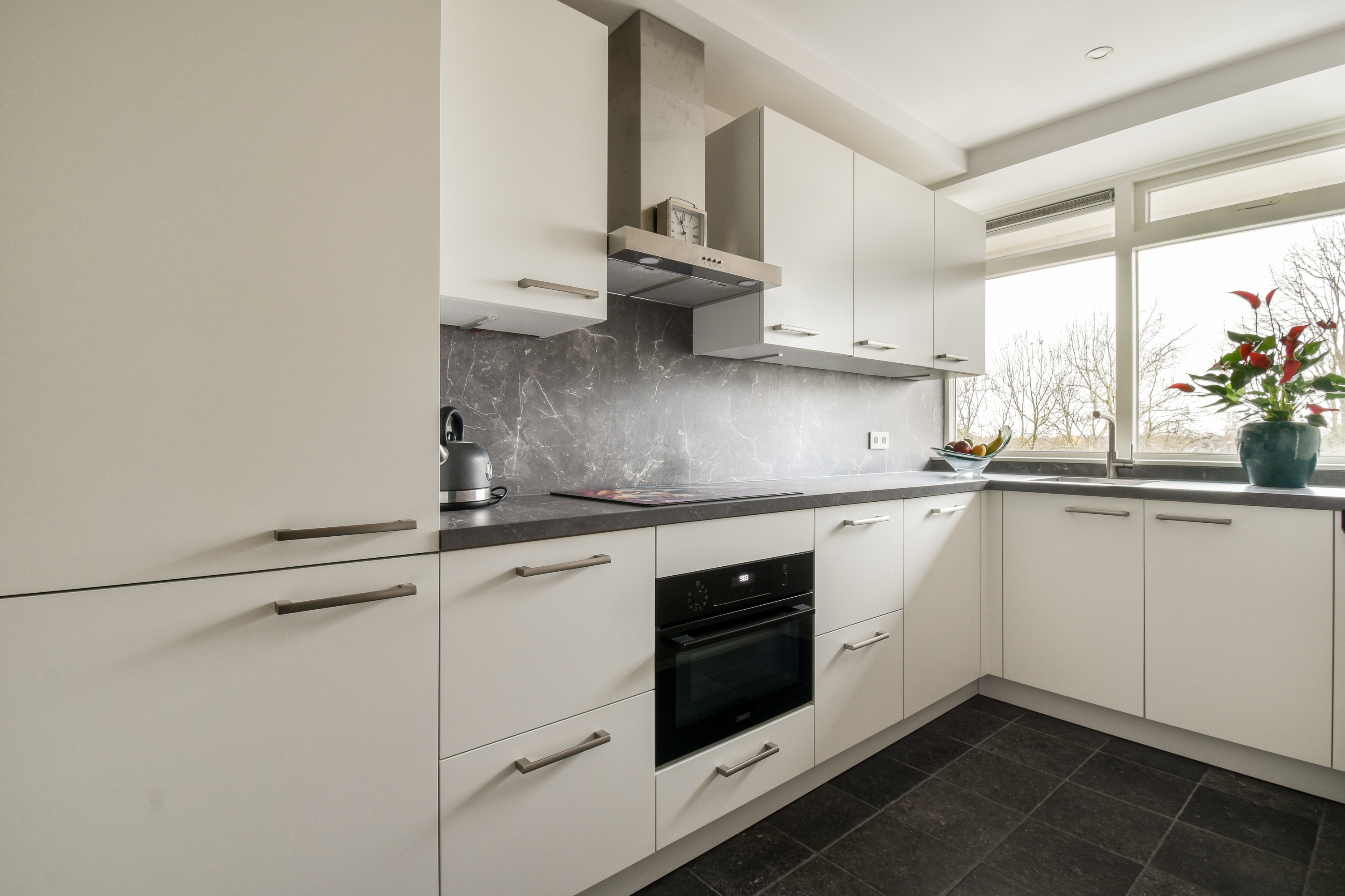 van Godewijckstraat 99