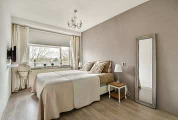 van Godewijckstraat 99, HENDRIK-IDO-AMBACHT