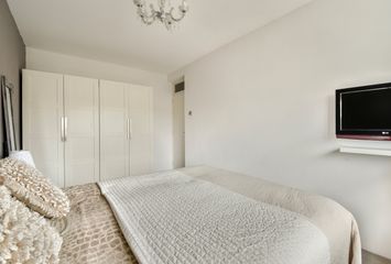 van Godewijckstraat 99, HENDRIK-IDO-AMBACHT