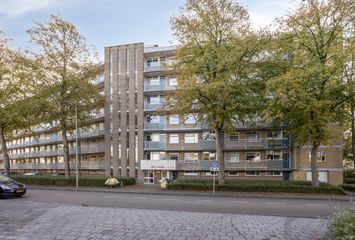 van Godewijckstraat 81, HENDRIK-IDO-AMBACHT