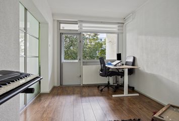 van Godewijckstraat 81, HENDRIK-IDO-AMBACHT