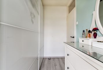 van Godewijckstraat 97, HENDRIK-IDO-AMBACHT