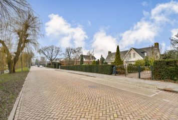 Julianasingel 6, HENDRIK-IDO-AMBACHT