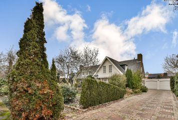 Julianasingel 6, HENDRIK-IDO-AMBACHT