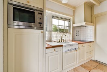 Julianasingel 6, HENDRIK-IDO-AMBACHT