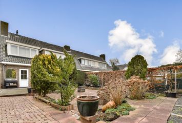 Julianasingel 6, HENDRIK-IDO-AMBACHT