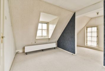 Julianasingel 6, HENDRIK-IDO-AMBACHT