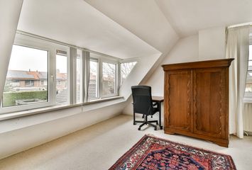 Julianasingel 6, HENDRIK-IDO-AMBACHT