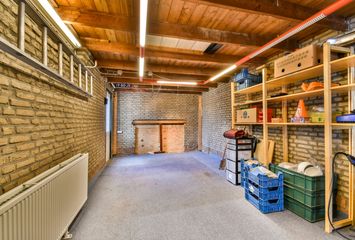 Julianasingel 6, HENDRIK-IDO-AMBACHT