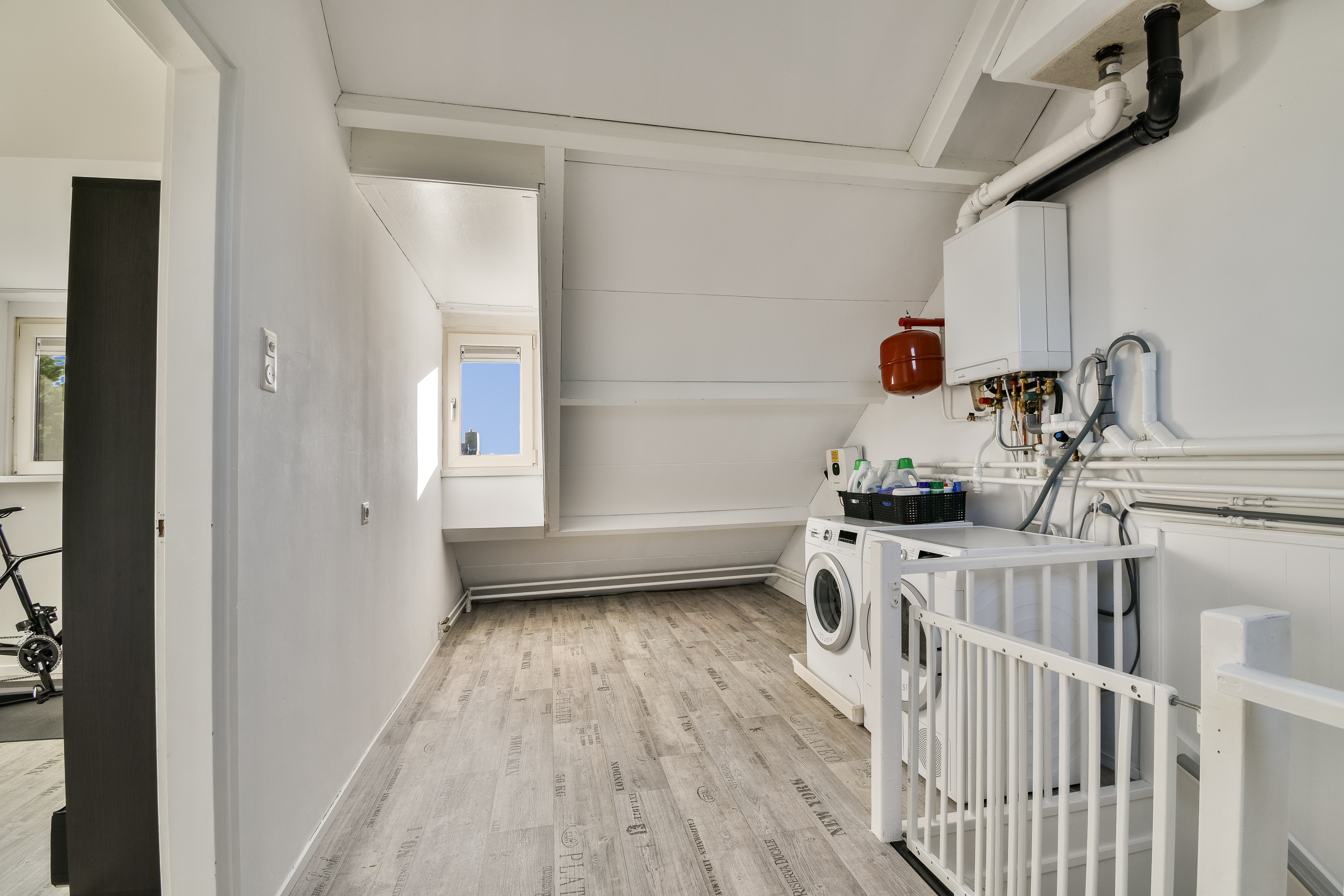 Pompe van Meerdervoortsingel 9