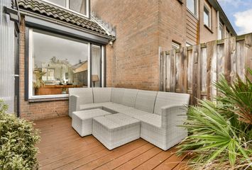 Luchtenborg 8, HENDRIK-IDO-AMBACHT