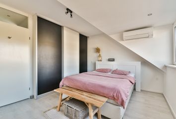 Luchtenborg 8, HENDRIK-IDO-AMBACHT