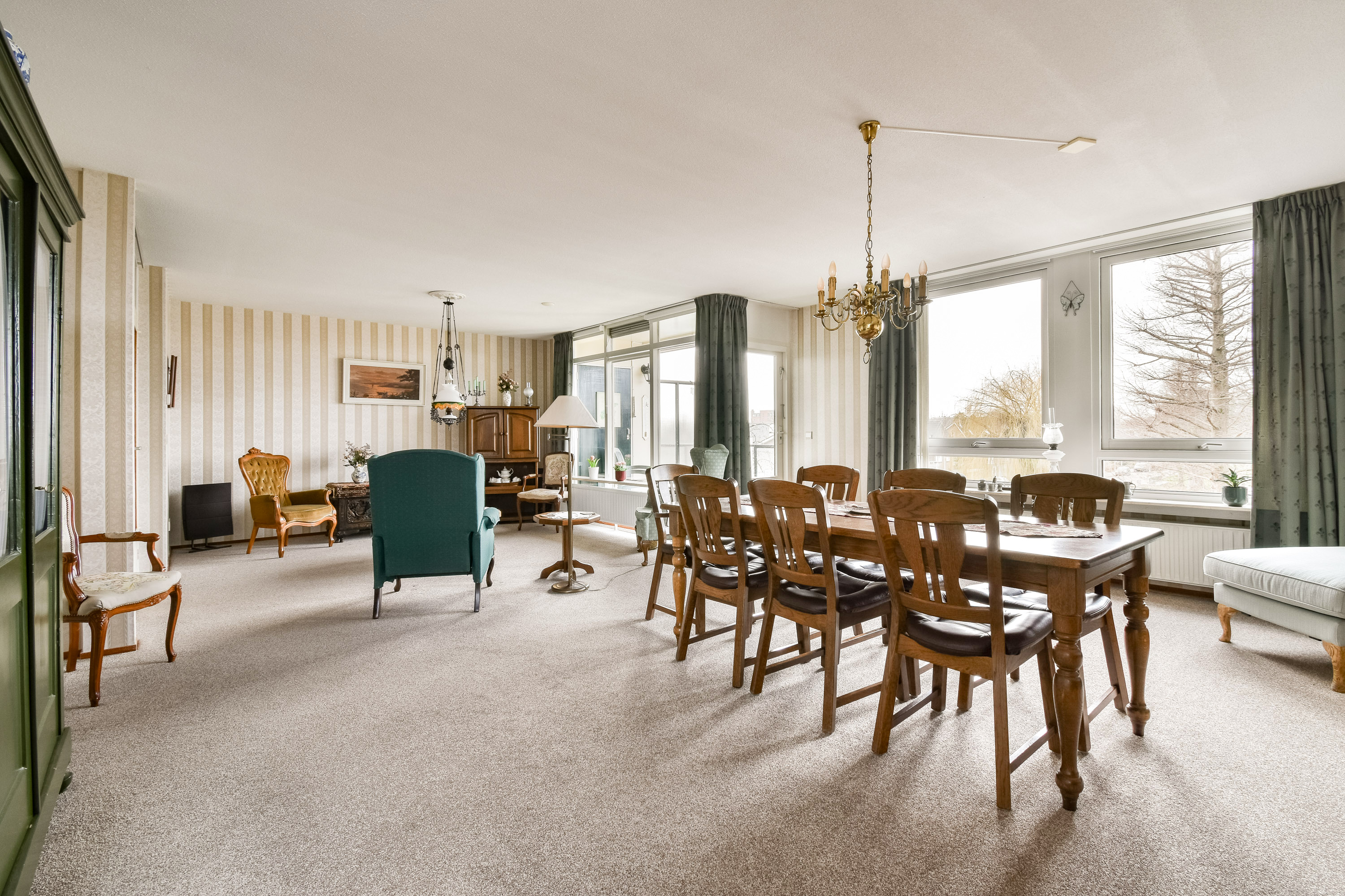 Oude Raadhuisplein 20