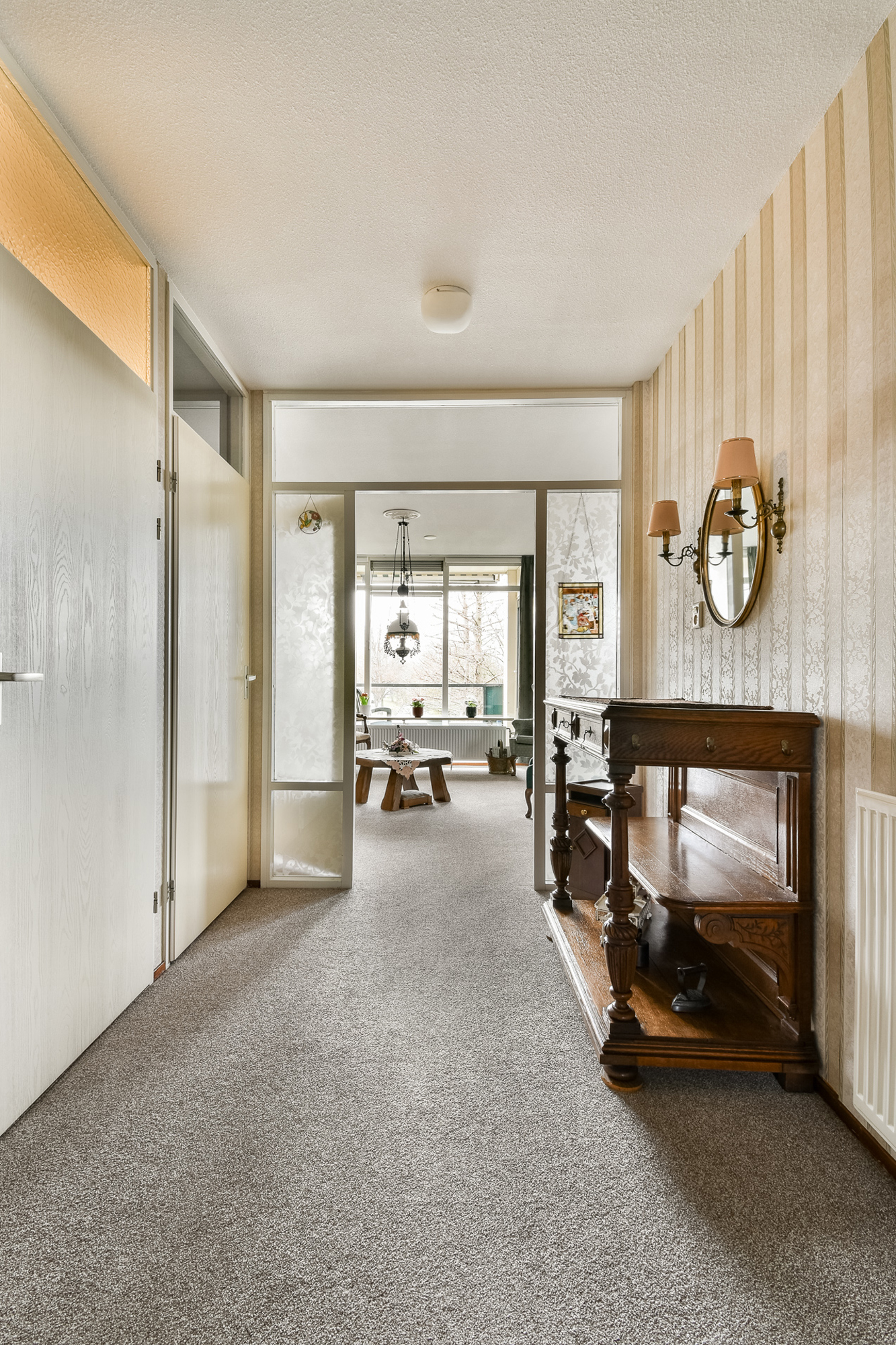 Oude Raadhuisplein 20