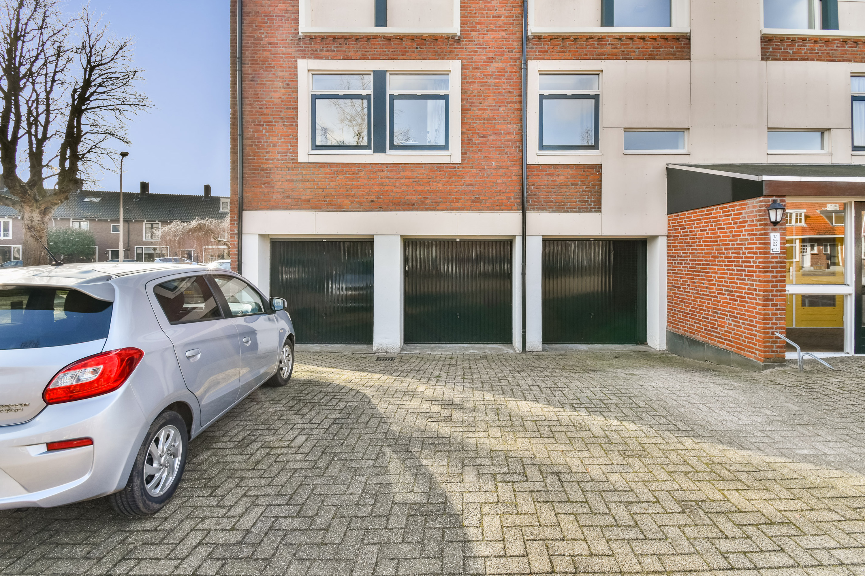 Oude Raadhuisplein 20