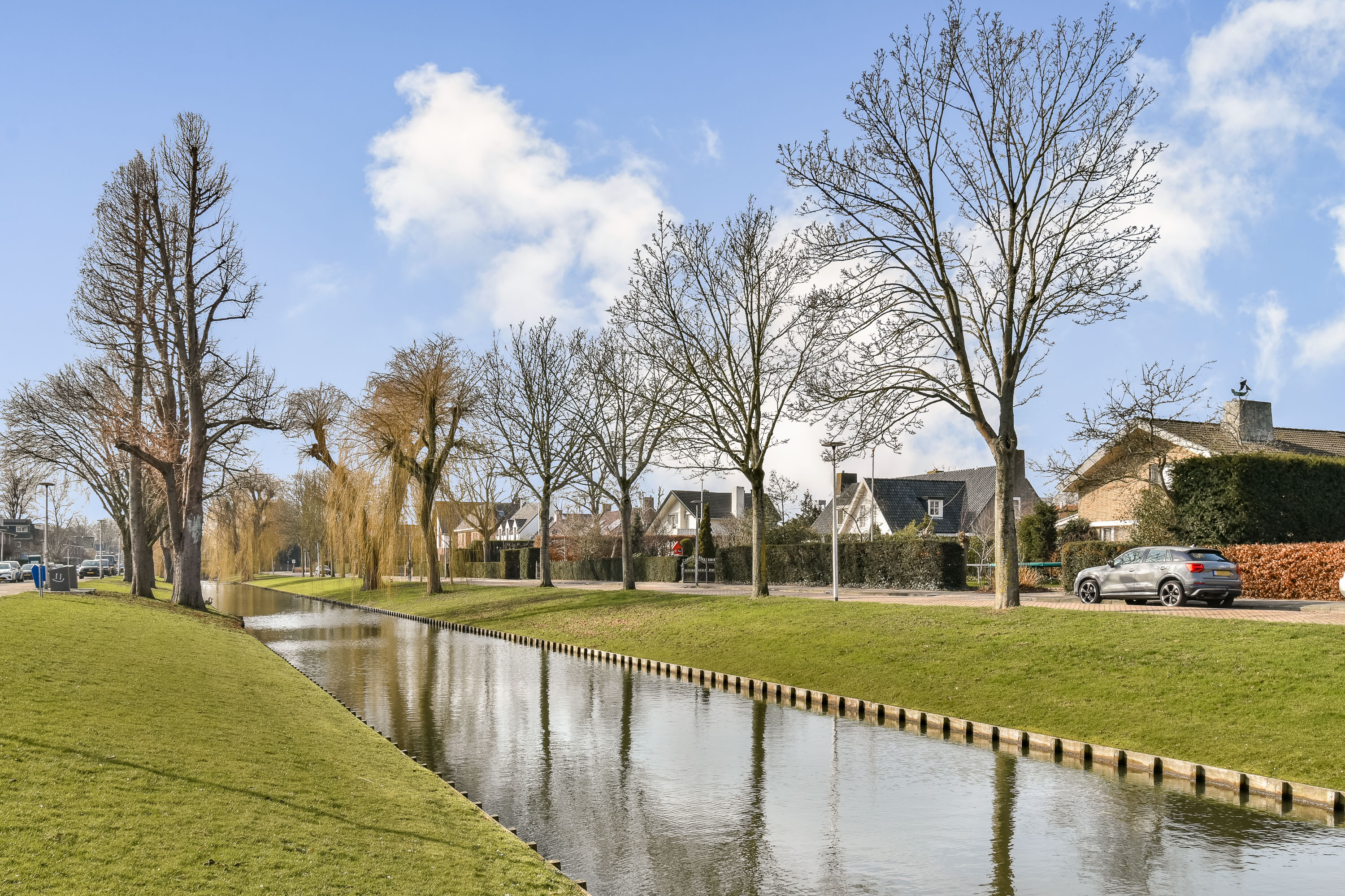 Oude Raadhuisplein 20