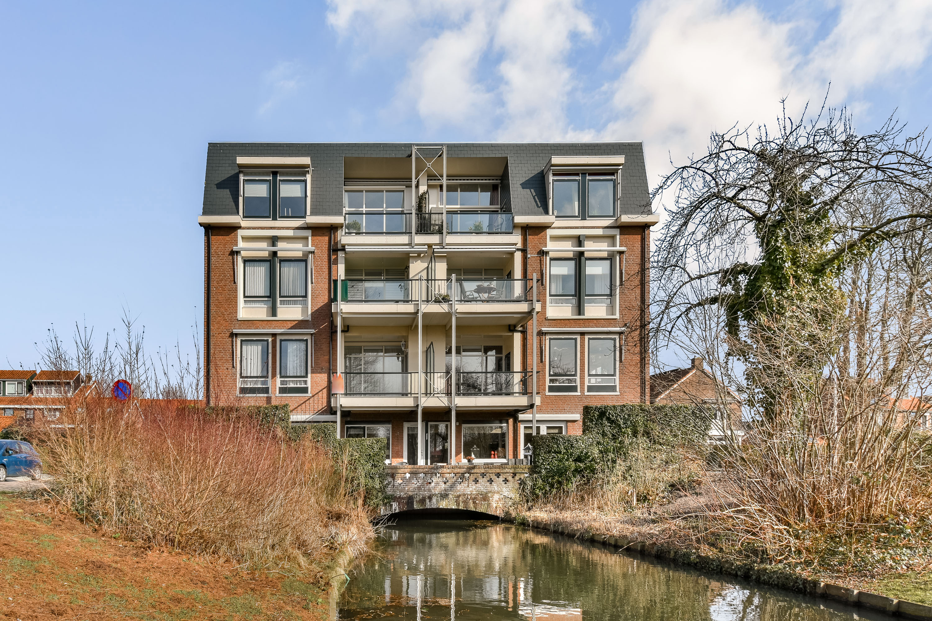 Oude Raadhuisplein 20