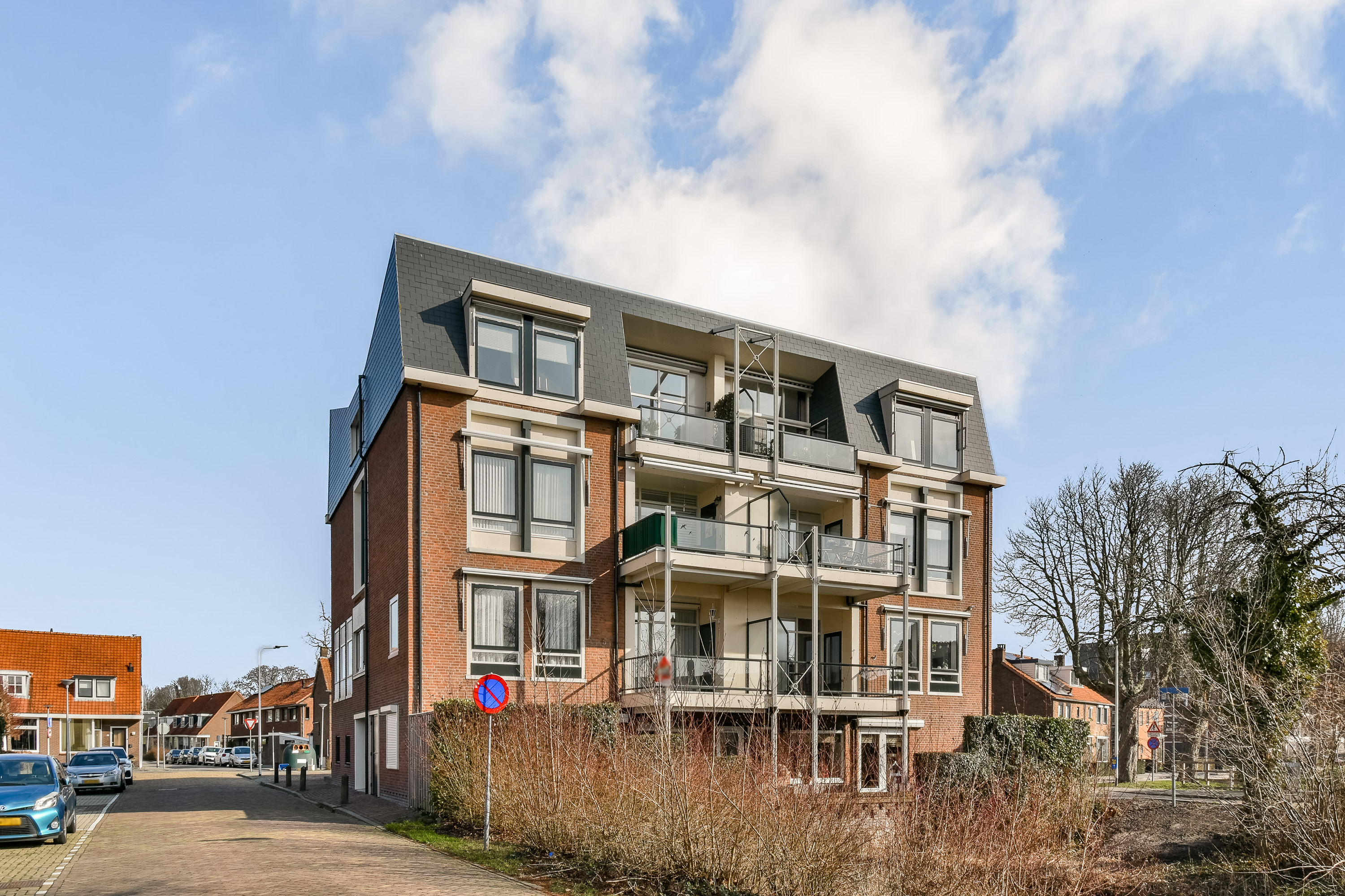 Oude Raadhuisplein 20