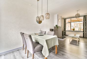 Prins Hendrikstraat 4, HENDRIK-IDO-AMBACHT