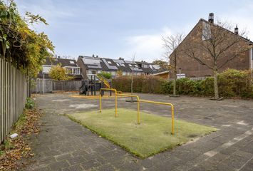 Ring 425, HENDRIK-IDO-AMBACHT